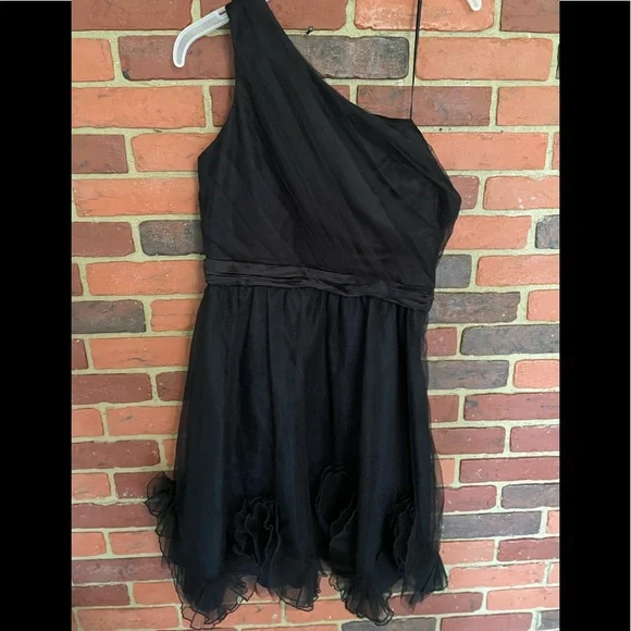 max and cleo black one shoulder dress Black satin one shoulder cocktail dress